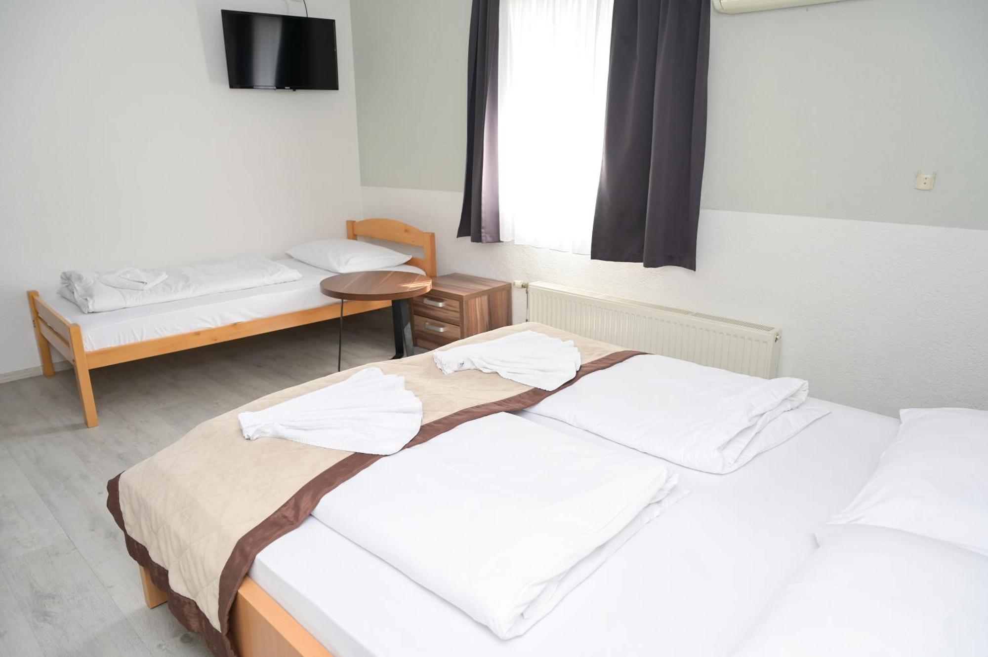 Motel Plaza Jajce Exteriör bild