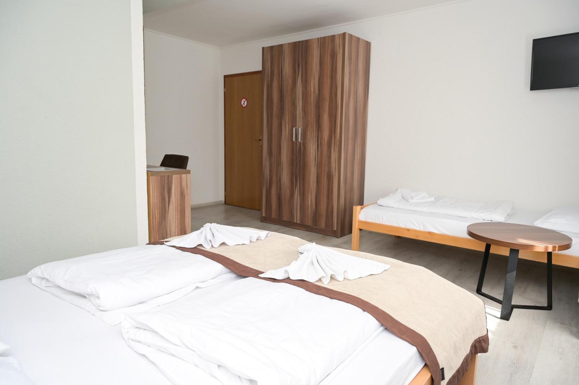 Motel Plaza Jajce Exteriör bild