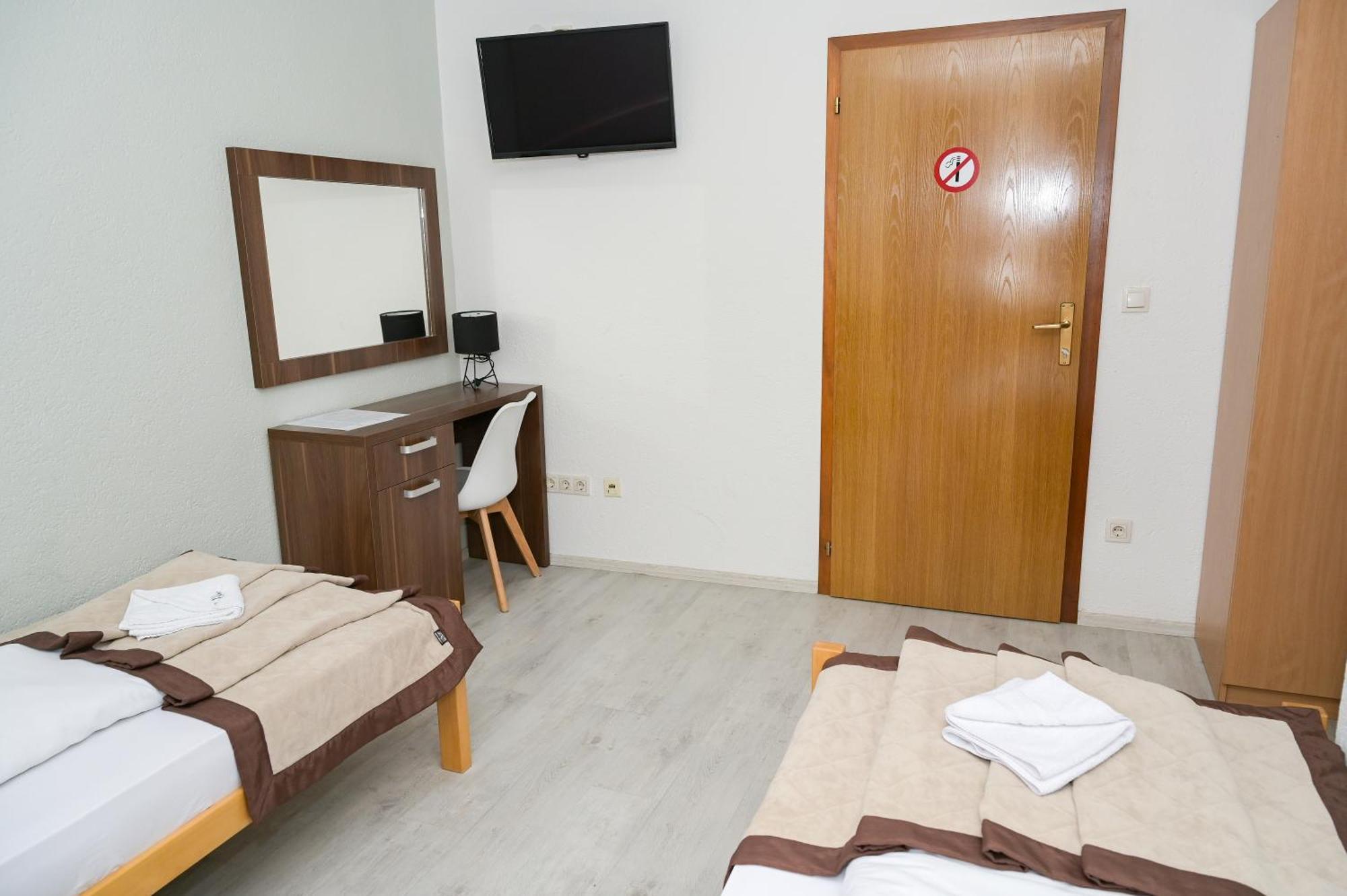 Motel Plaza Jajce Exteriör bild